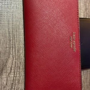 Red wallet